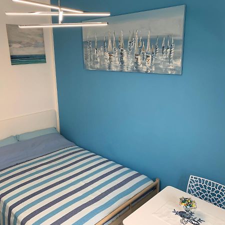 Indipendent Blue Appartement Ferrara Buitenkant foto