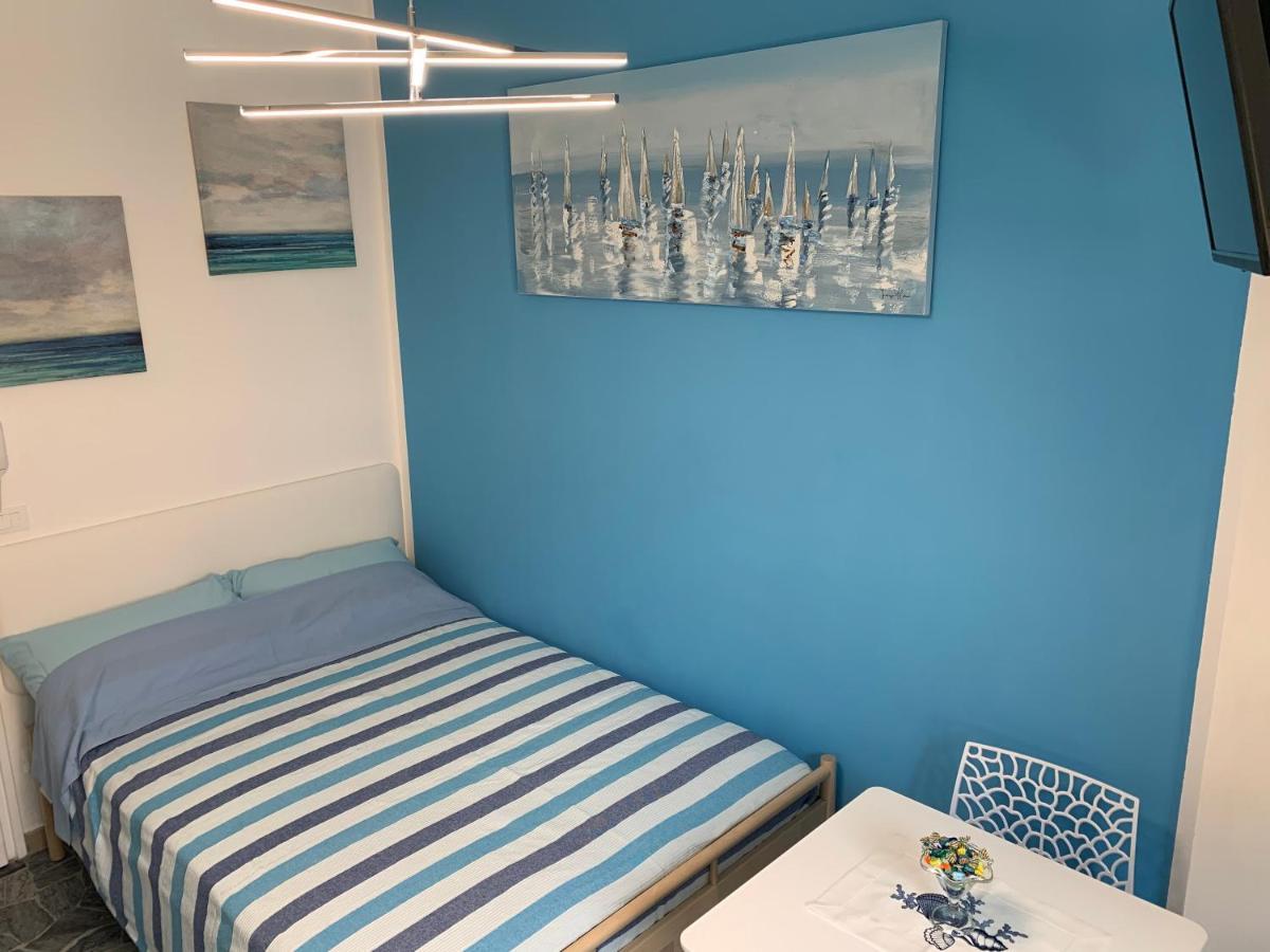 Indipendent Blue Appartement Ferrara Buitenkant foto